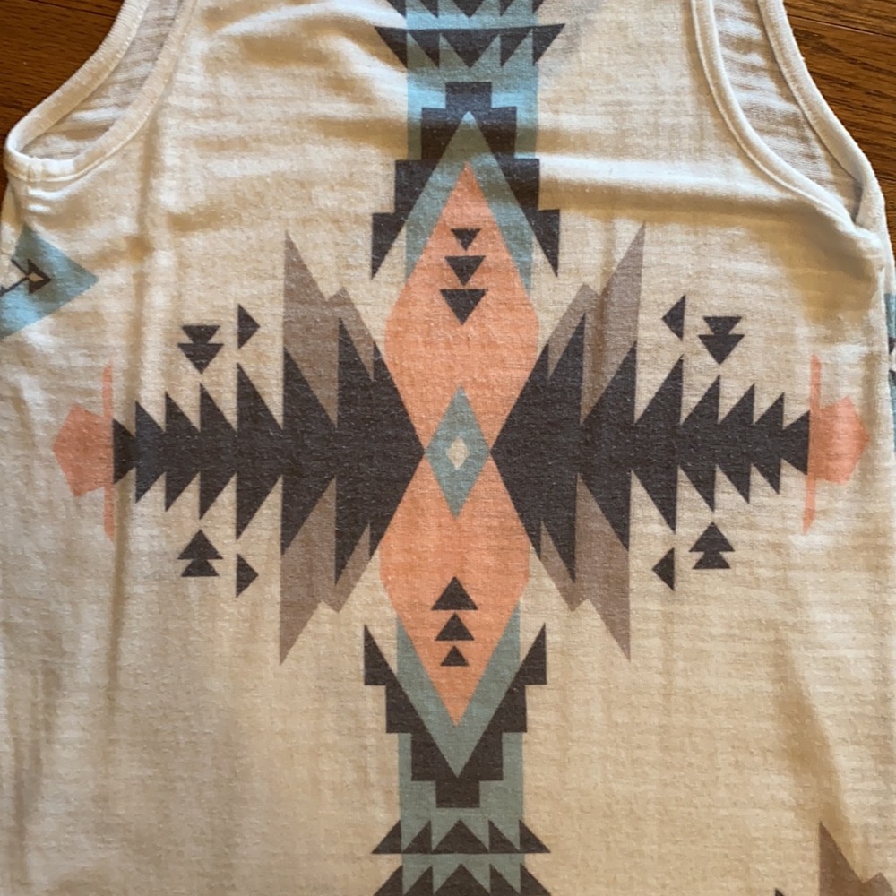 Aztec Tank - Picture 3 of 6